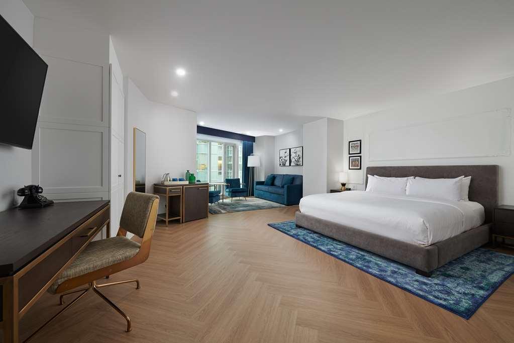 Pantages Hotel Toronto Centre Room photo